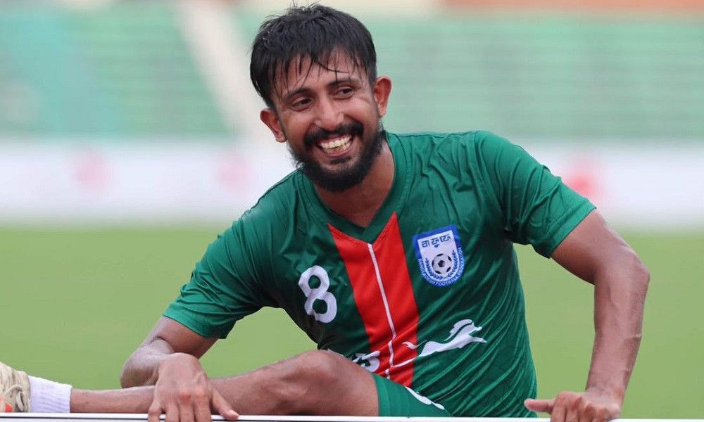 ফুটবলকে বিদায় বলছেন মামুনুল, মাঠ থেকেই তুলে রাখছেন বুট